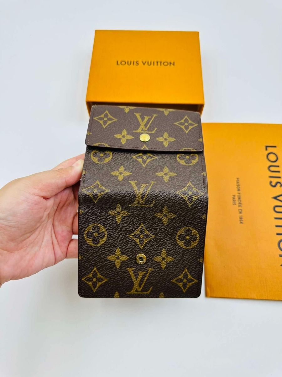Louis Vuitton Portafogli: Louis Vuitton Portemonnaie Elise – Usato da Widnau venduto da Pukpan_99 3