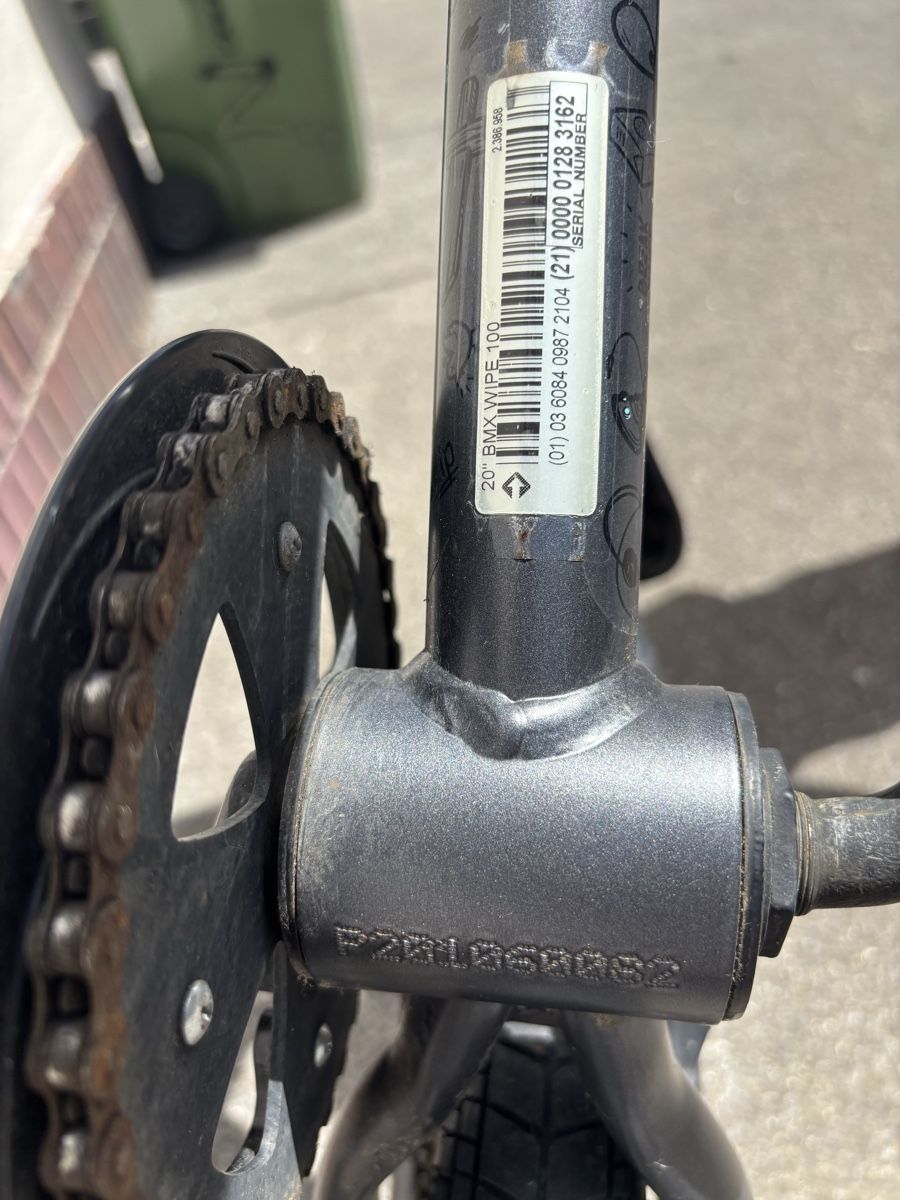 Mini Bike: BTWIN BMX 100 WIPE – Usato da Zürich venduto da Dim777 3