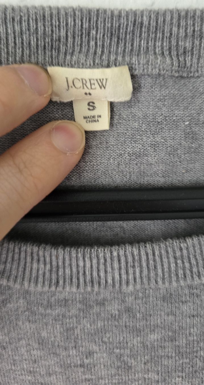 J.Crew Maglioni & Felpe: Pull J.Crew gris, taille S – Usato da Genève venduto da MariaS2 2