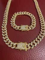Goldene Halskette & Armband Set, neu