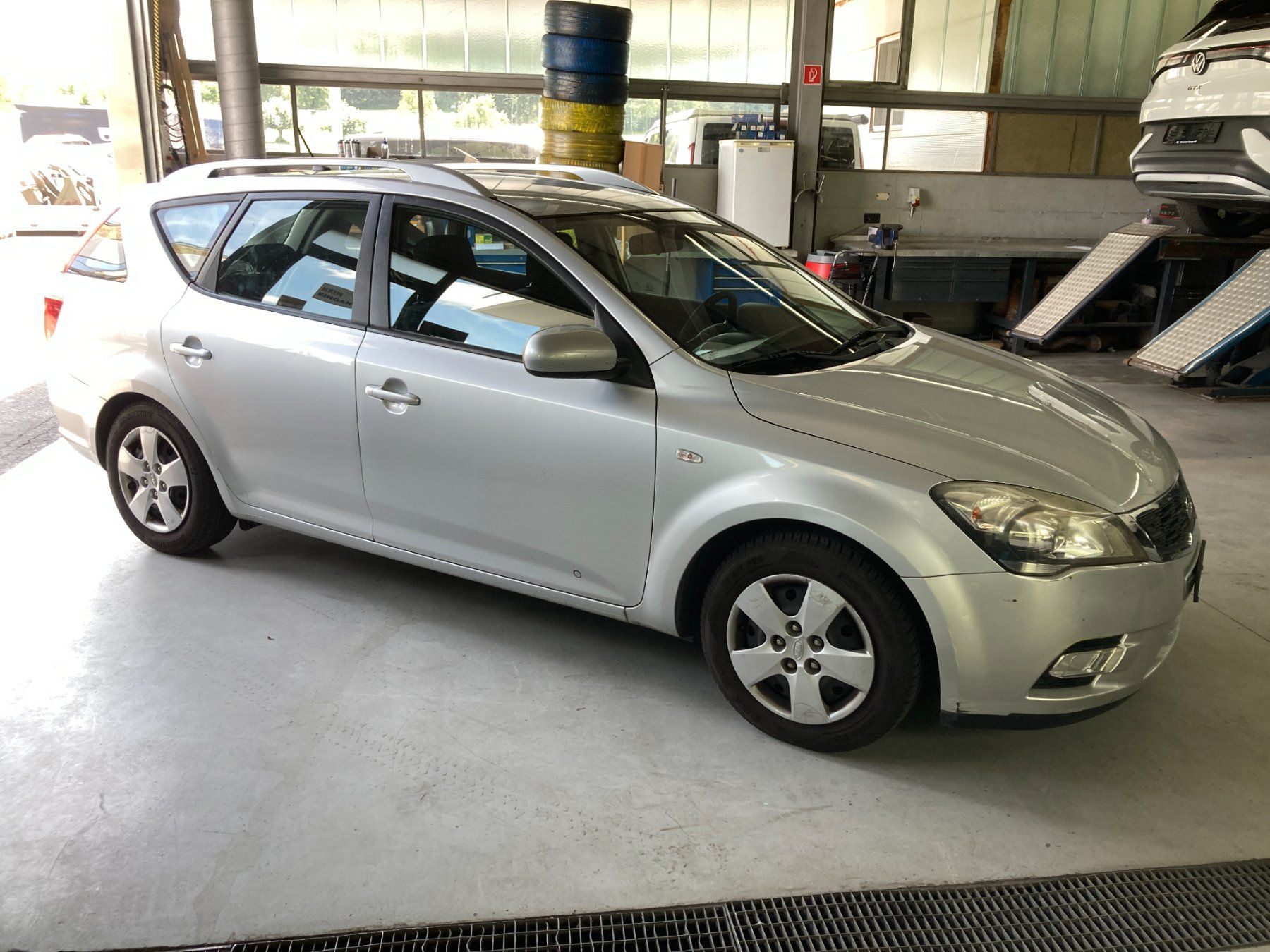 Kia Automobili: KIA cee d 1.6 für Export oder Bastler – Usato da Cham venduto da WB2223