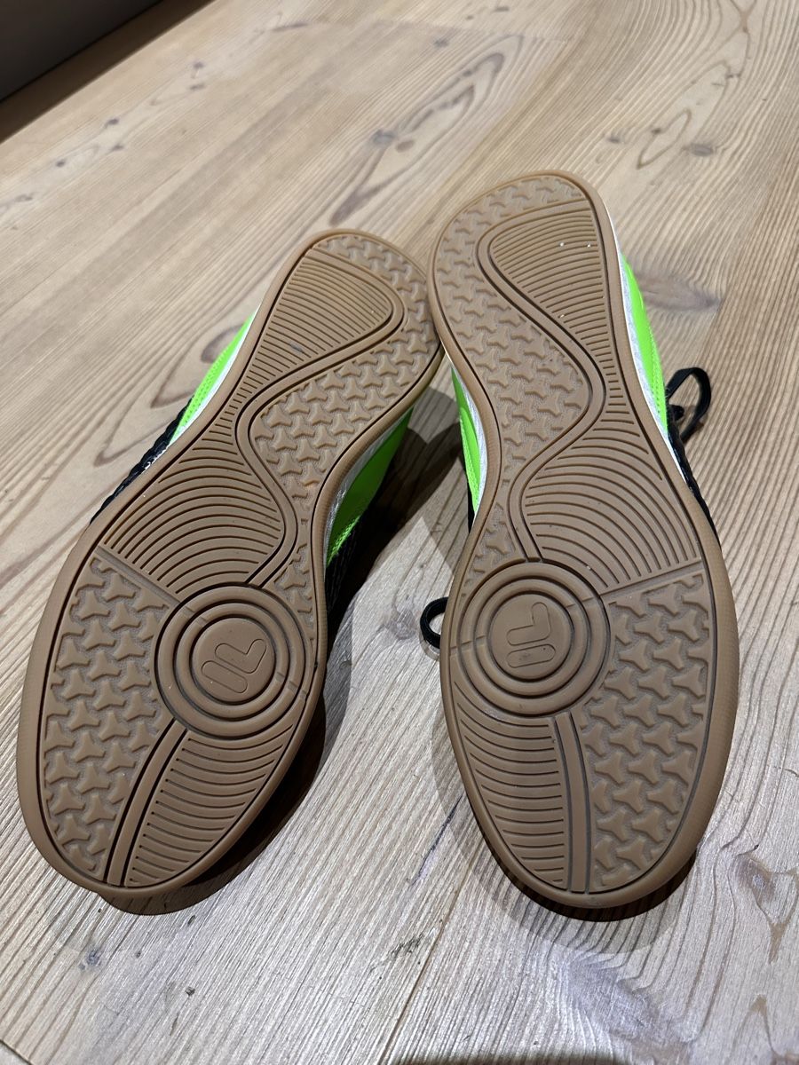 Fila Scarpe da uomo: Hallenturnschuhe – Usato da Dübendorf venduto da Zuerimuusli 2