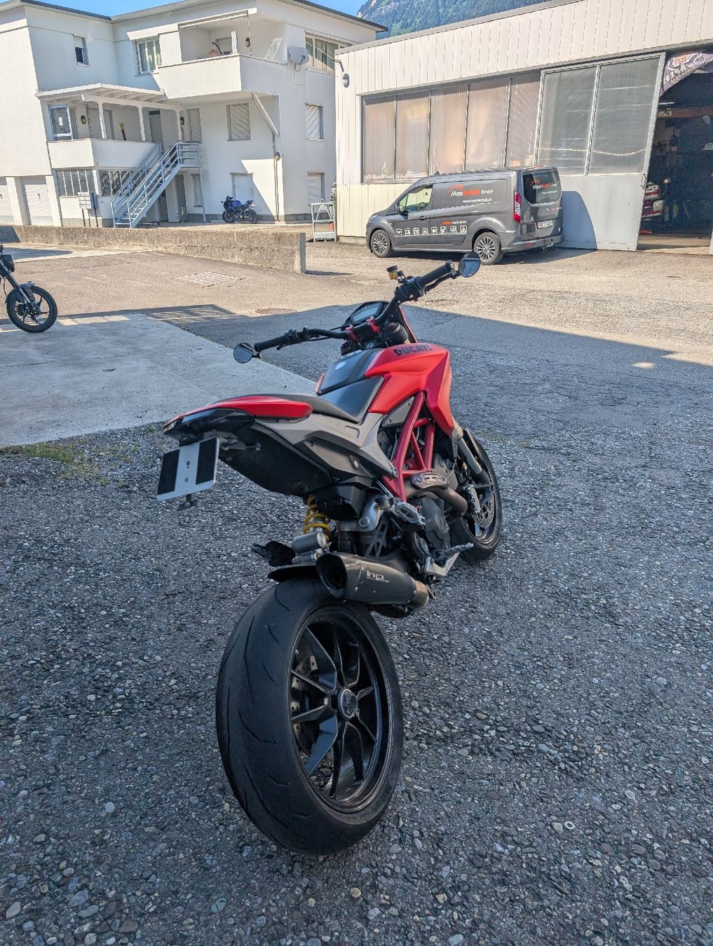 Ducati Strada: hypermotard 821 – Usato da Seedorf UR venduto da Michi3683 2