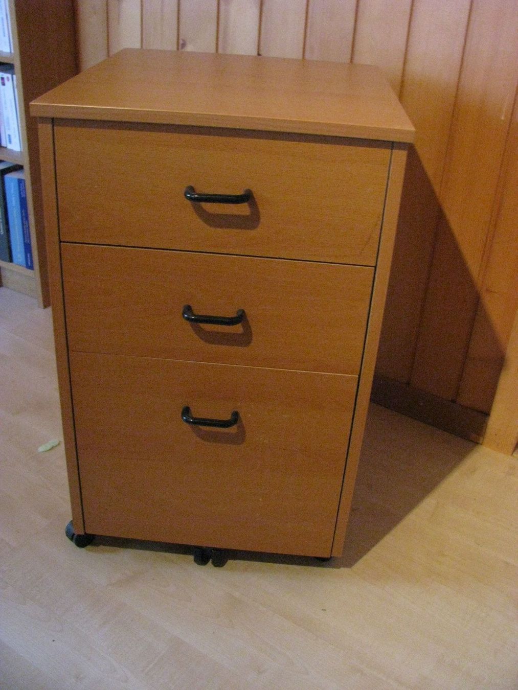 Ikea Banconi: Büro Roll-Container -Caisson à roulettes - IKEA - 80-90Jg – Usato da Zweisimmen venduto da Domii 3