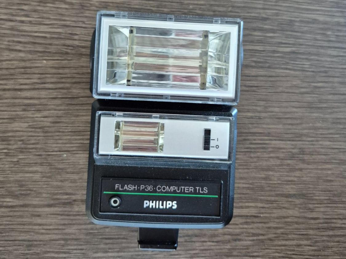 Blitze: Vieux flash PHILIPS P36 – Gebraucht aus Satigny von FXBRATSCHI