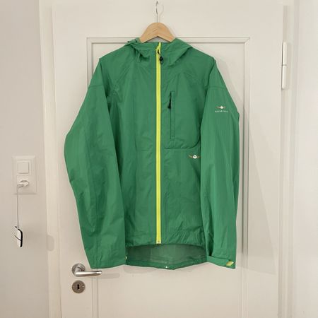 Leichte Kaikkialla Grüne Jacke gr. L neuwertig