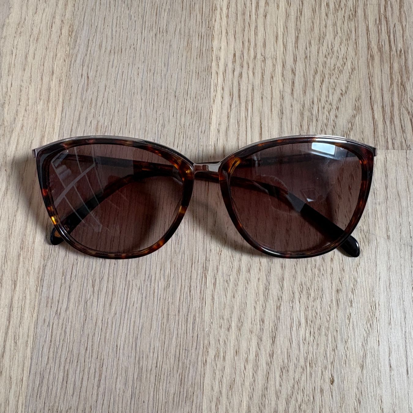 Fossil Occhiali & Lenti: Fossil Sonnenbrille – Usato da Elgg venduto da Jo_Naj