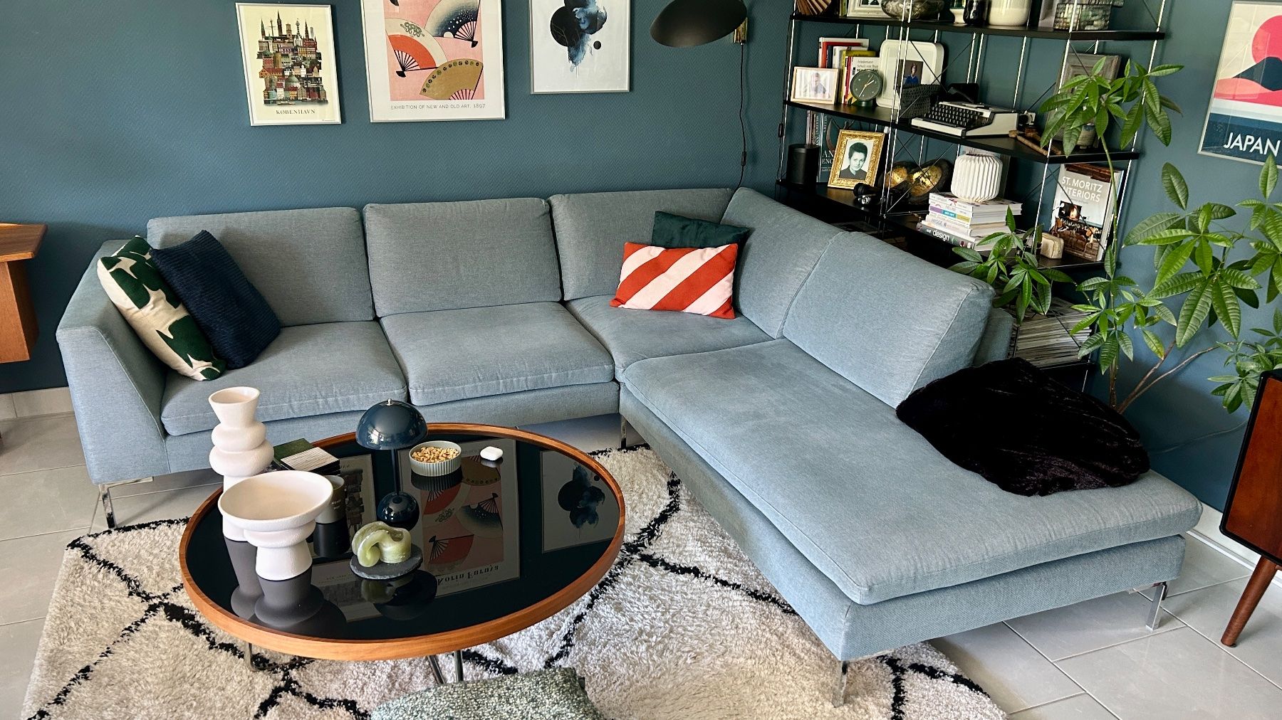 Interio Divani: Ecksofa Newton rechts Türkis – Usato da Zürich venduto da H725