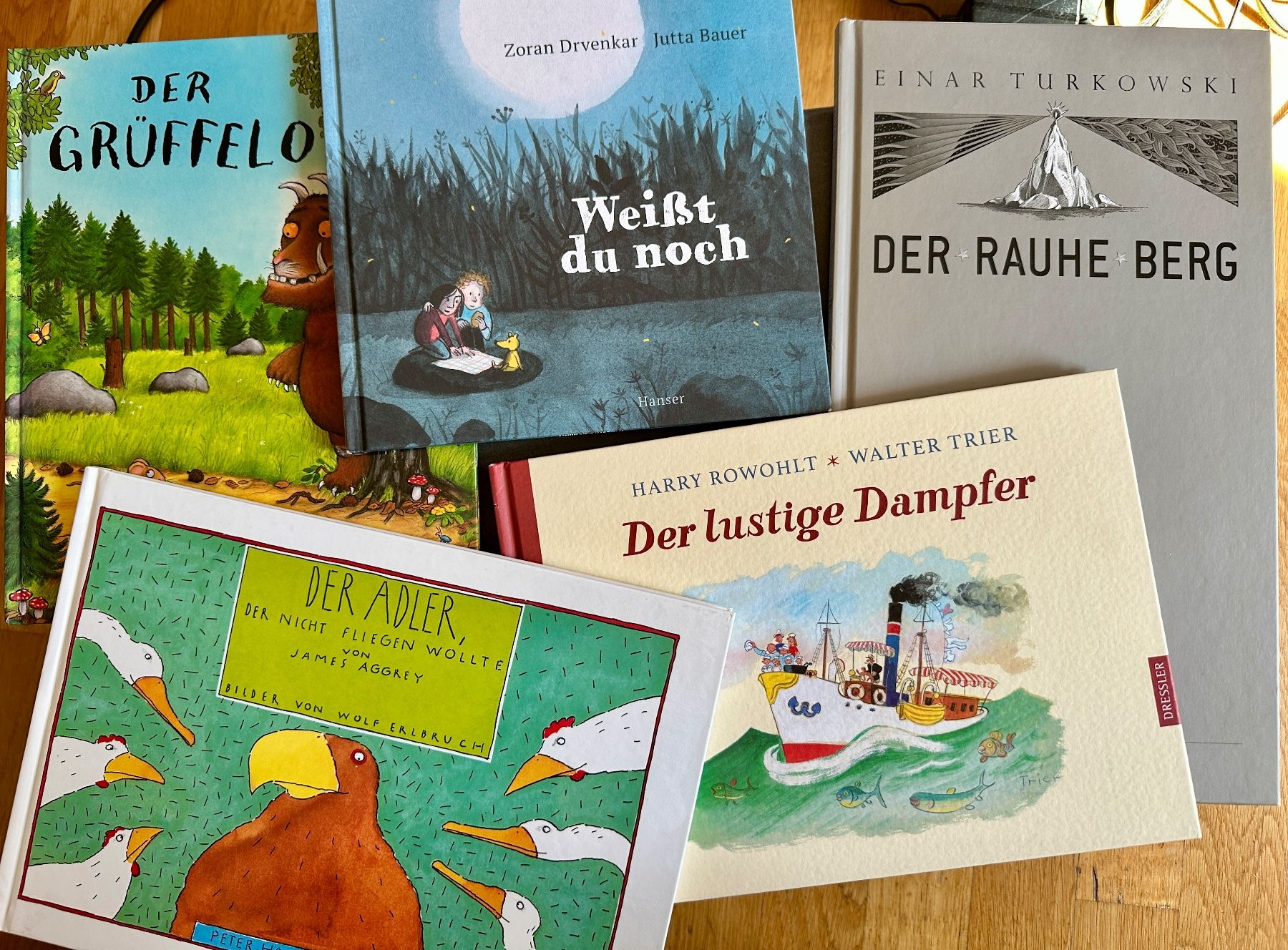 Bücher: Bücherpaket 5 Bilderbücher, neuwertig – Gebraucht aus Zürich von allp