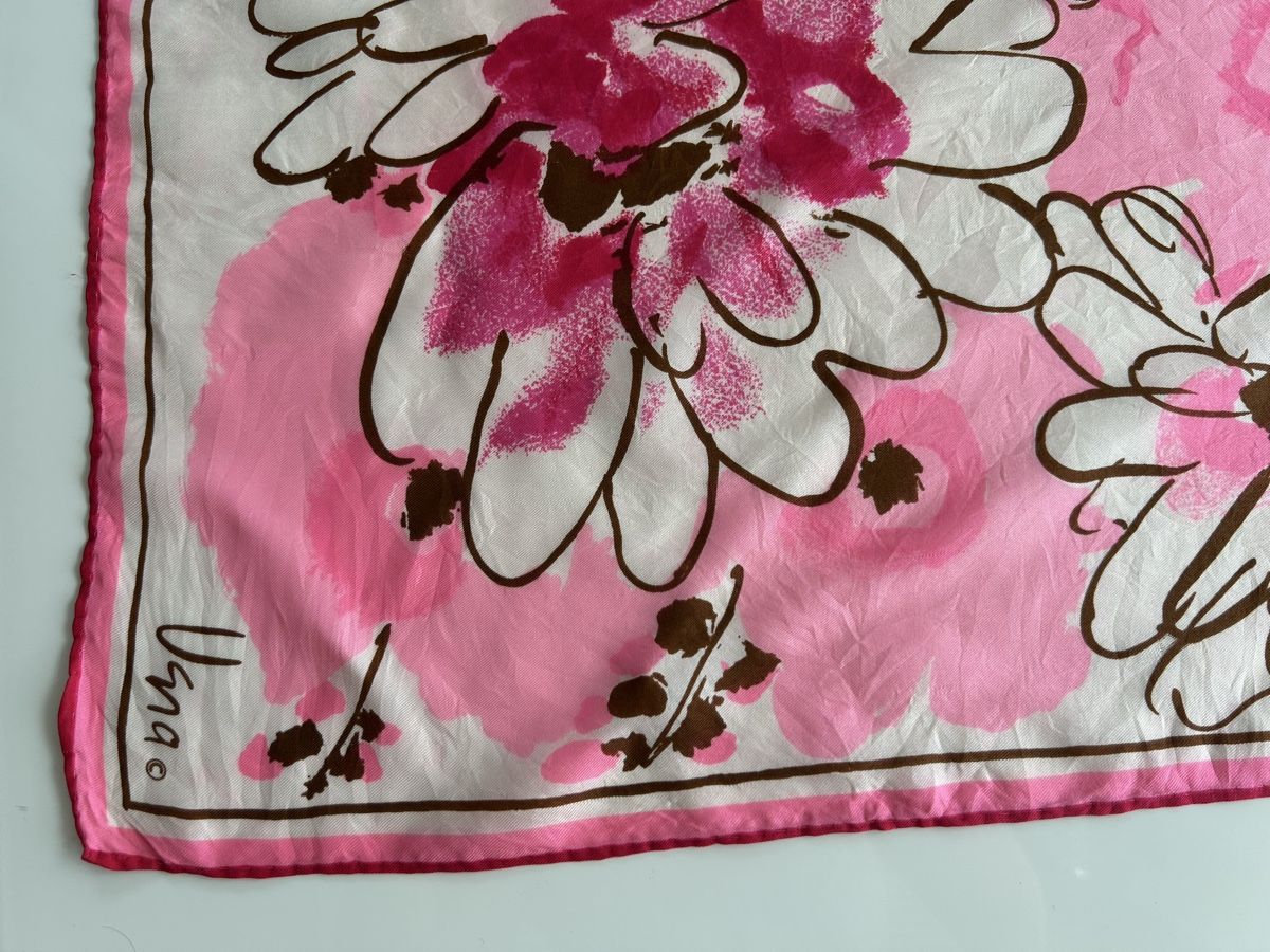 Foulard & Sciarpe: Silk scarf pink floral pattern Uma Japan good condition – Nuovo (secondo la descrizione) da Saland venduto da ele_vc96 1