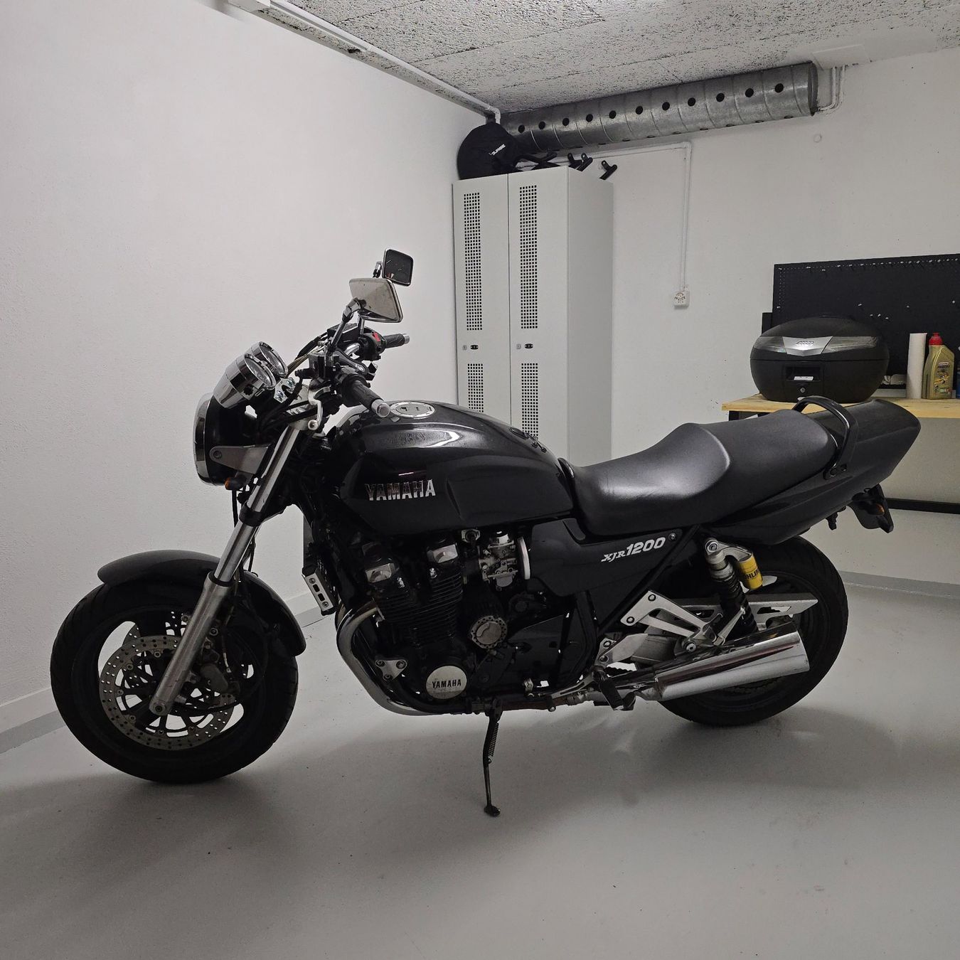 Yamaha Strada: YAMAHA XJR 1200 – Usato da Steffisburg venduto da nico232323 1