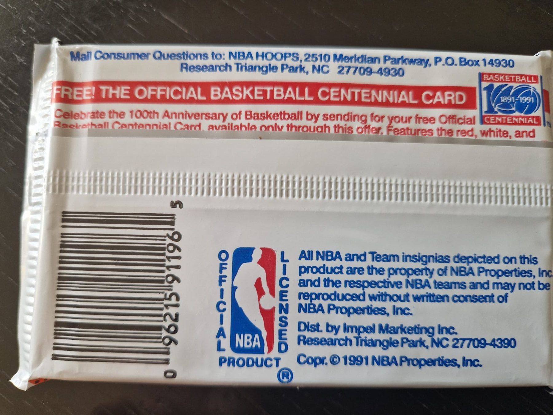 Nba Carte collezionabili: Pack de cartes NBA Hoops 1991-92 – Nuovo e nell'imballaggio originale da Lutry venduto da SwissBBCards 1