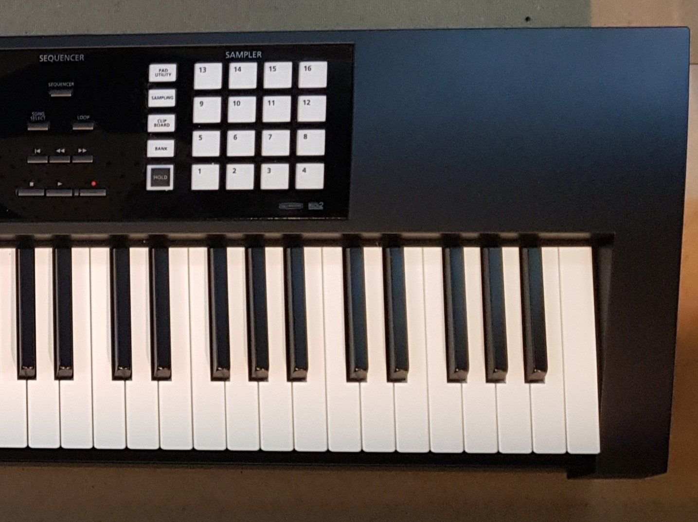 Roland Strumenti musicali: Workstation / E-Piano Roland FA-08 – Usato da Herisau venduto da Musikfestival 6