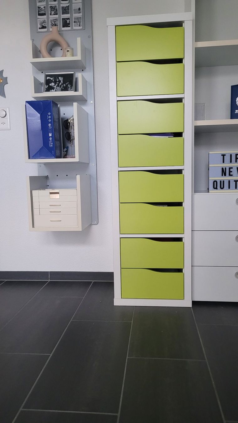 Ikea Étagères: KALLAX  Schubladen, wellenförmig – Neuf (Voir description) à Sins par dsto