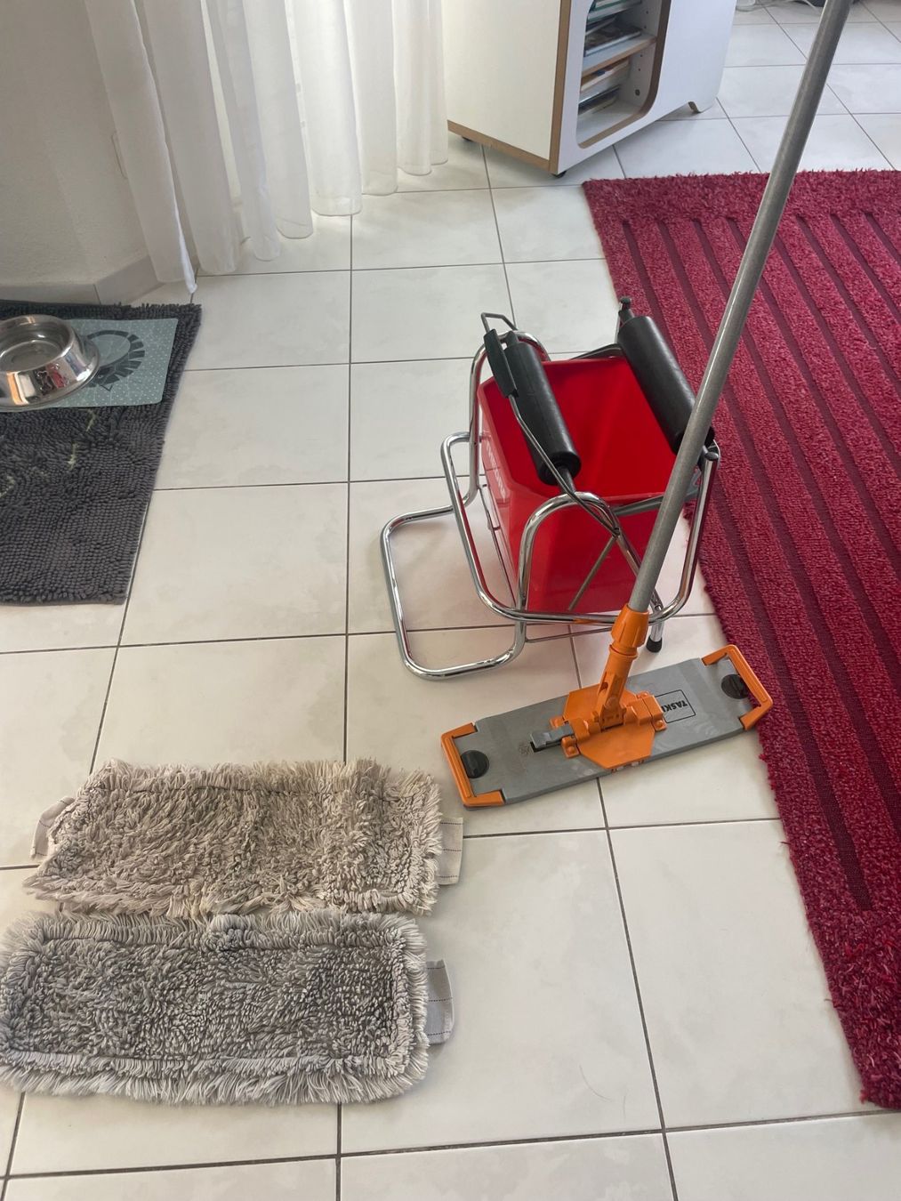 Sonstiges für Haushalt & Wohnen: Profi Reinigung mit Pressrollen und Wisch Mop Taski – Gebraucht aus Kaltbrunn von Mamo6676laja 2
