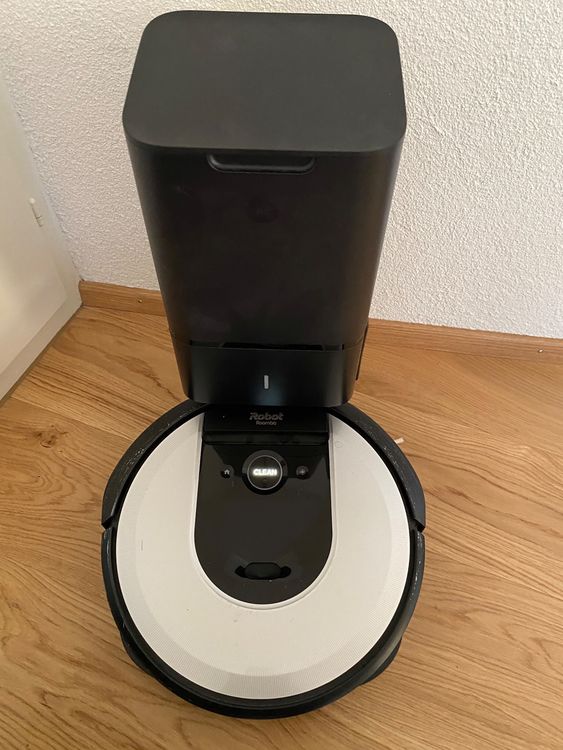 Irobot i7+ mit clean base und garantie Kaufen auf Ricardo