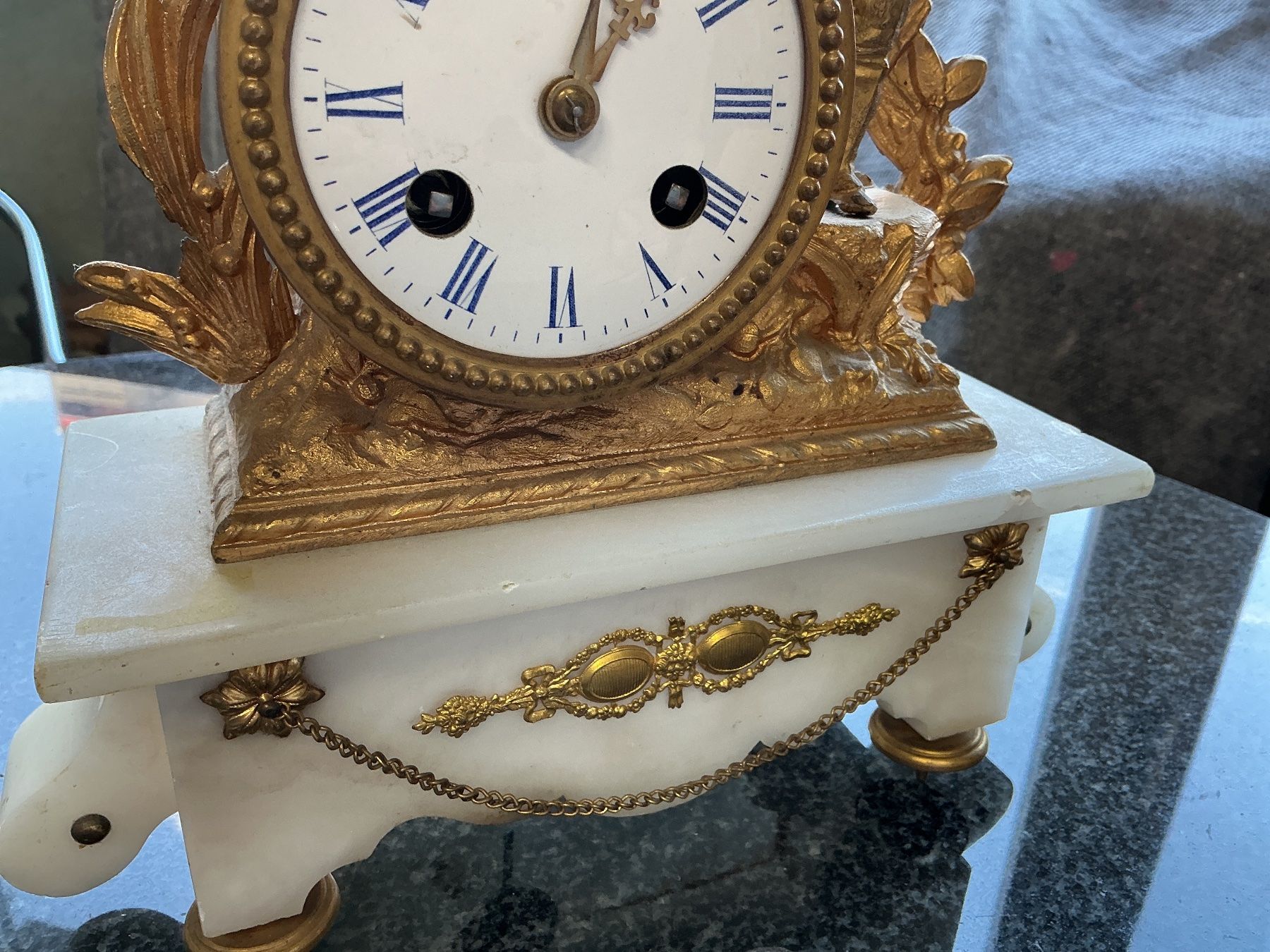 Orologi da terra & Orologi da parete: Kleine Tischuhr – Usato da Bern venduto da vielerart 3