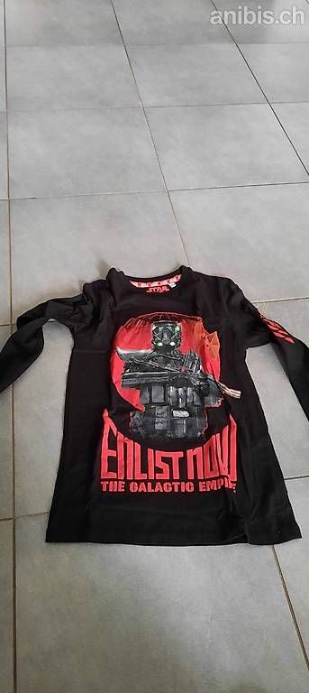 Pulls et sweat-shirts: pull star wars 146-152 garçon – D'occasion à Vernier par for_2zny