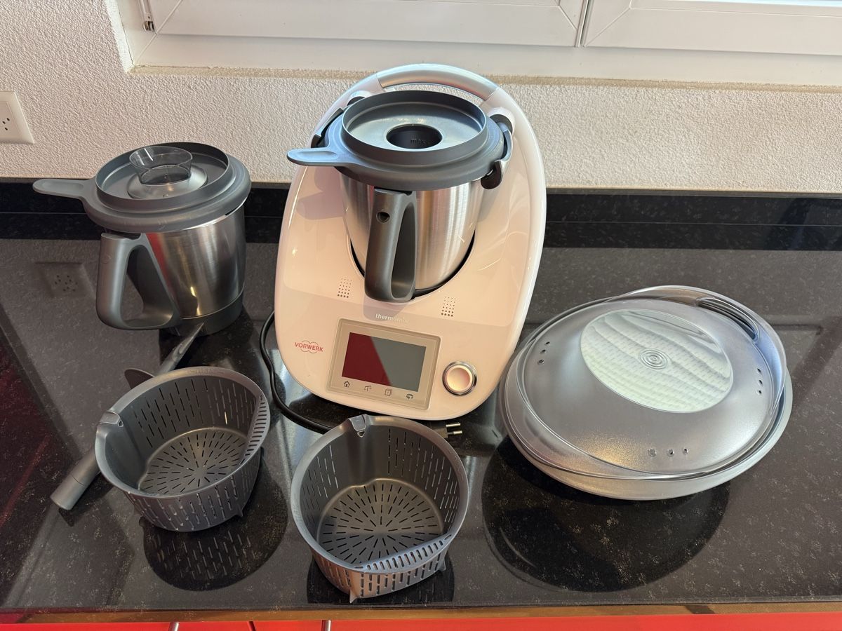 Thermomix Elettrodomestici da cucina: Thermomix TM5 neuwertig  – Usato da Hermrigen venduto da sig_k98m 1