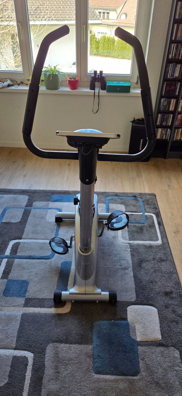 Hometrainer: Hometrainer Crane Sports – Gebraucht aus Galgenen von crazyman 1