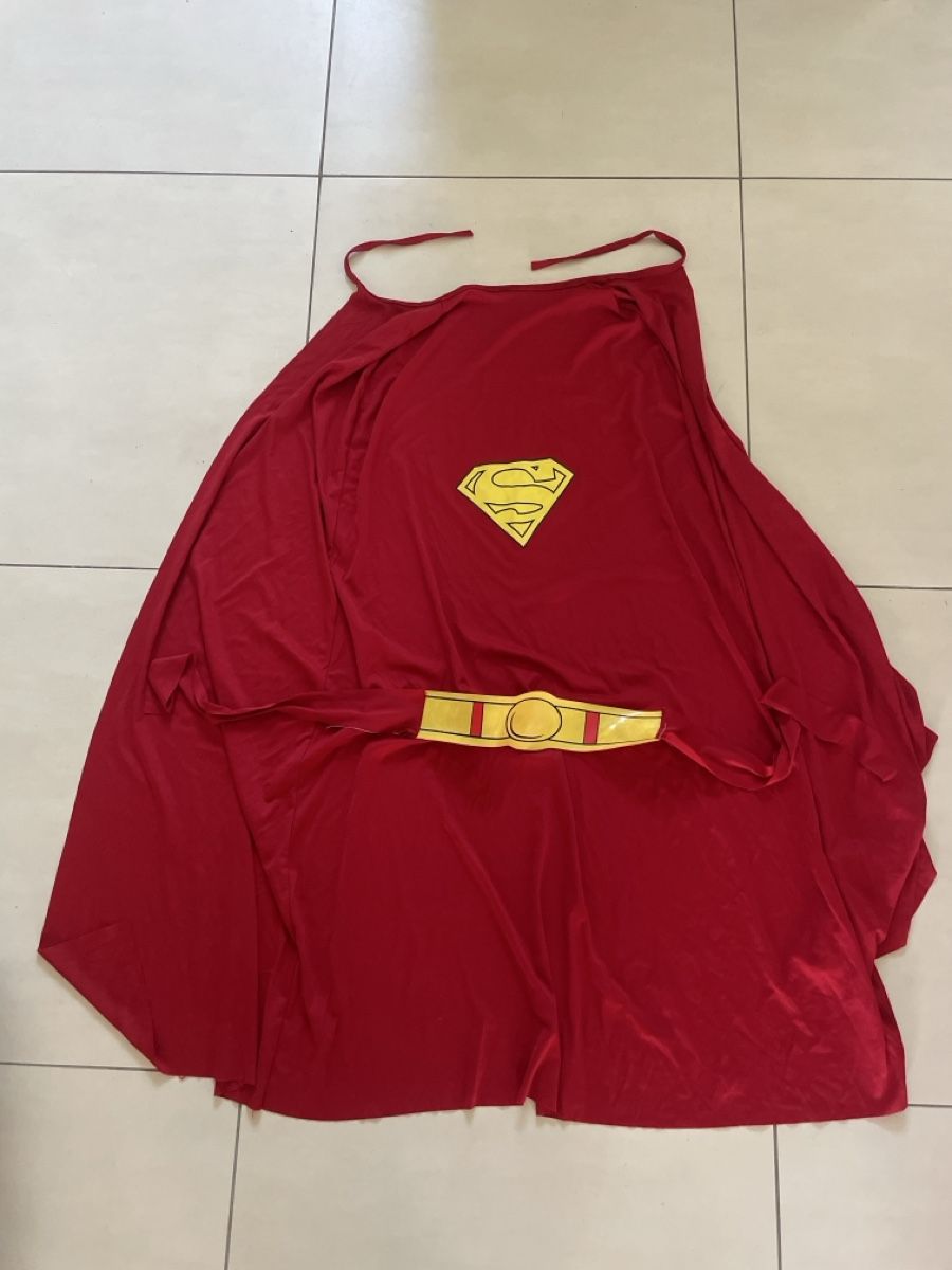Costumi: Supermankostüm – Usato da Thun venduto da Villawisteria 4