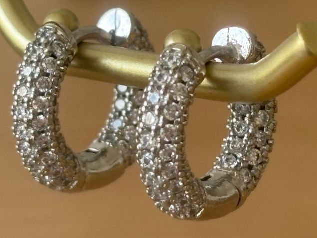 Orecchini pendenti & Orecchini a lobo: Luxus Elegante Mini Ohrstecker Creolen Farbe : Silber – Nuovo (secondo la descrizione) da Biel-Bienne venduto da Roserosse13 6