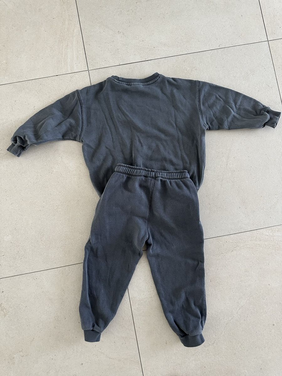 Zara Pantaloni: ZARA Set Gr. 98 – Usato da Zug venduto da kow_6xr6 3