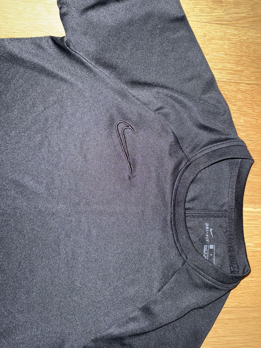 Nike T-shirt: Nike Trainingsshirt Grösse S – Usato da Winterthur venduto da yar_dpp8 1
