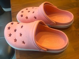 Rosa Clogs mit Sternen, Grösse 34 - perfekt für den Sommer!