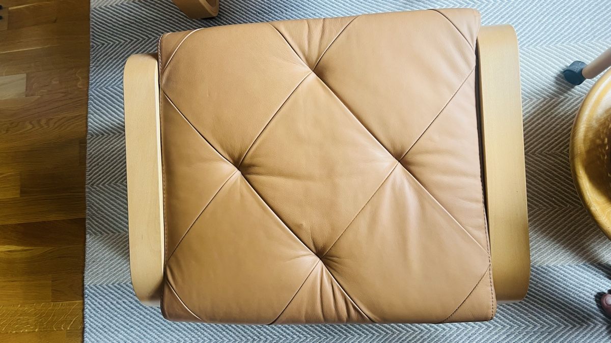 Ikea Poltrone: POÄNG IKEA Sessel mit Hocker – Usato da St.Gallen venduto da eicatcher 1
