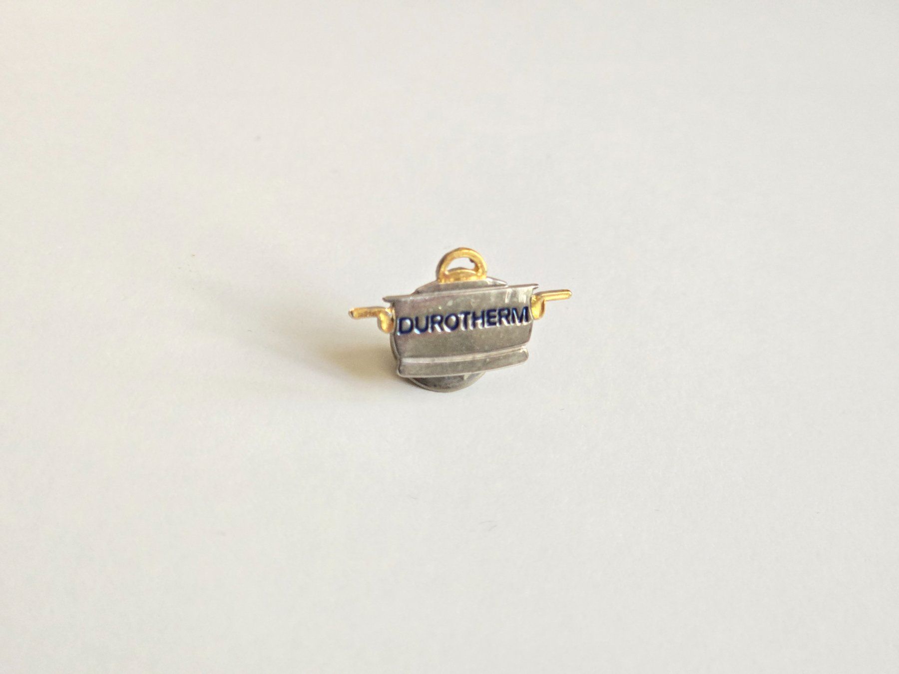 Placchette & Badge: Pin Durotherm Kochtopf – Usato da Dättlikon venduto da Wundertuete_