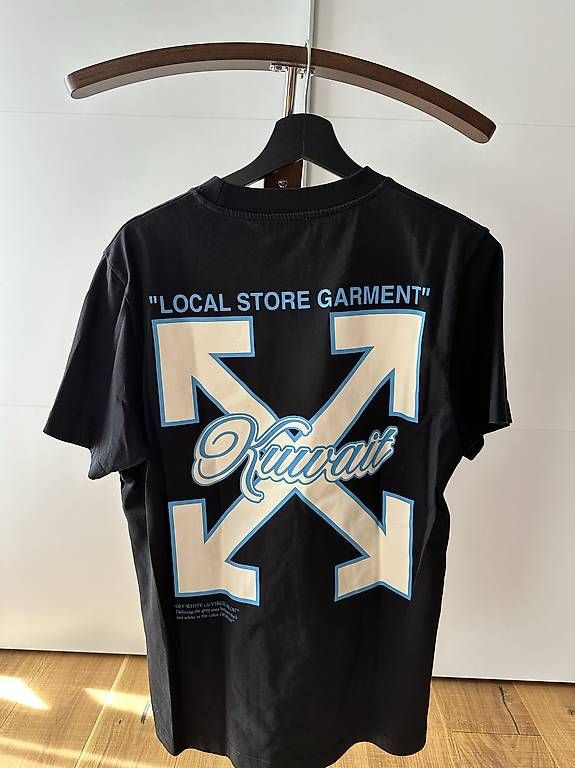 T-Shirts: Off-White T-Shirt – Neu und originalverpackt aus Regensdorf von and_wl25 1
