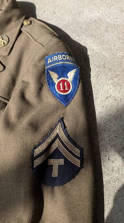 US Army Uniformi: WW2 US Airborne / Armee Uniform – Usato da Lommiswil venduto da Liteljoetoy44 4