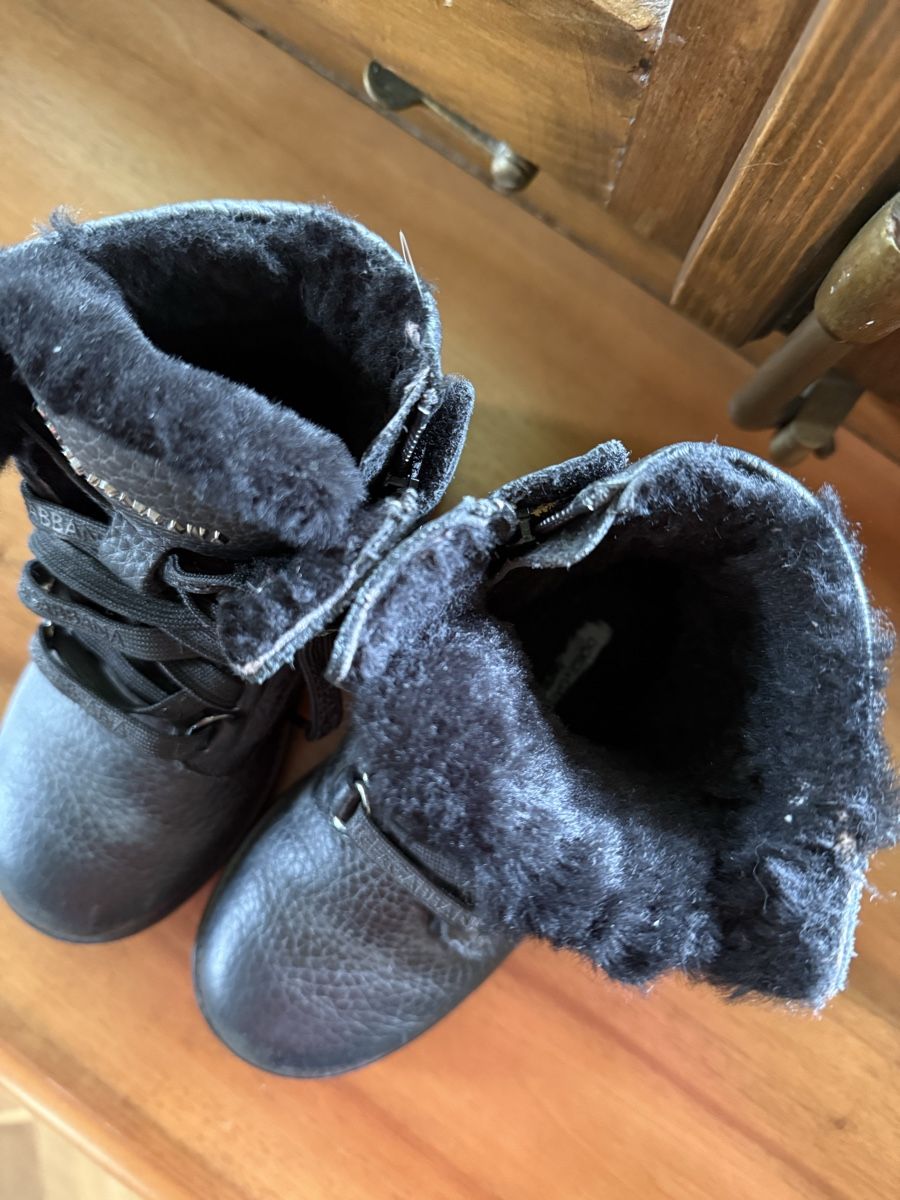 Dolce & Gabbana Scarpe per ragazzi: Dolce & Gabbana kids boots – Usato da Baeretswil venduto da ani_2t7k 2