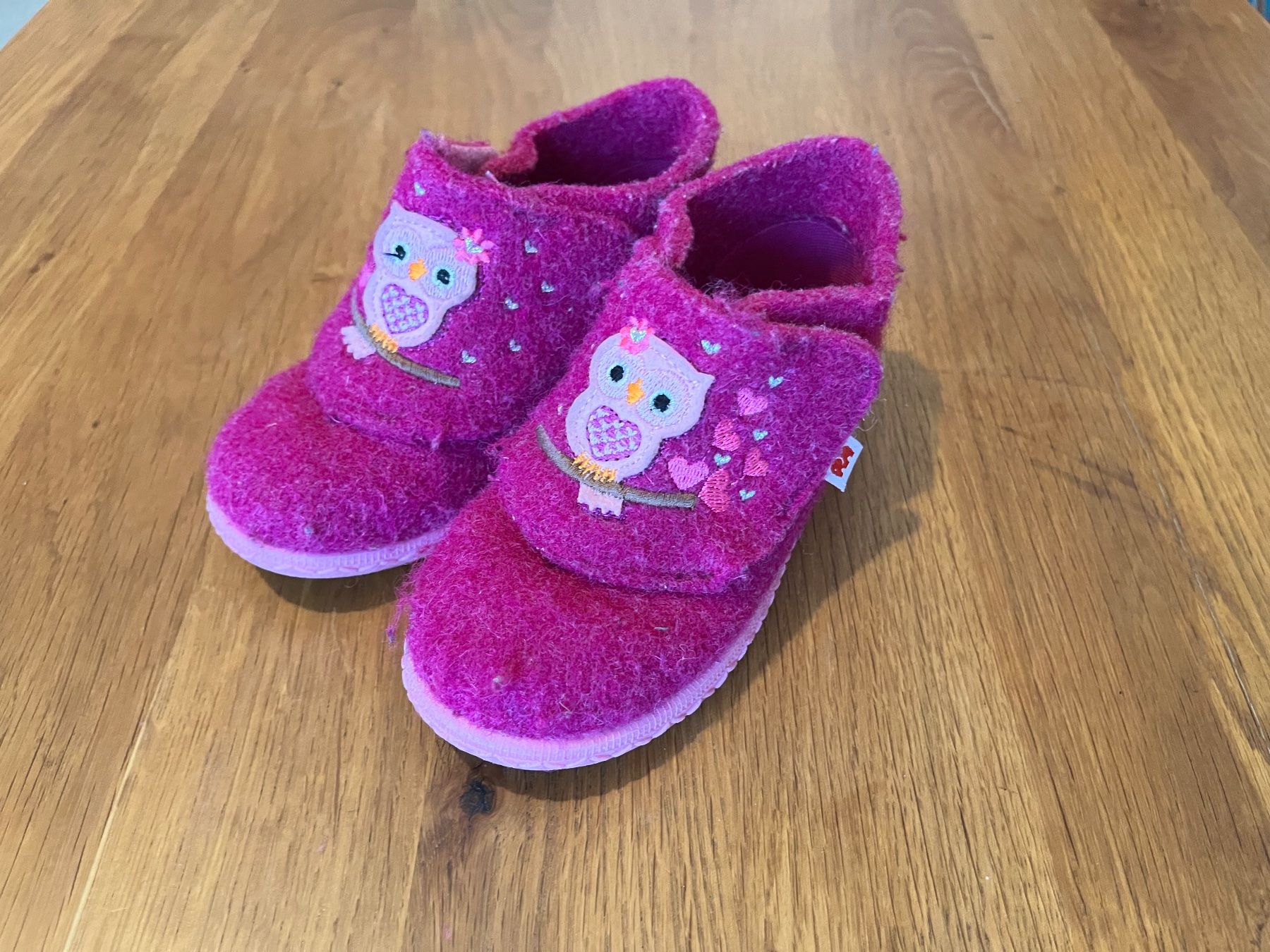 Elefanten Scarpe per ragazzi: Elefanten Hausschuhe Gr. 24 – Usato da Zürich venduto da davidihagee
