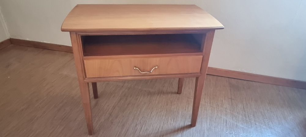 YITAHOME 2er-Set Nachttische - 40x30x52cm Mit 2 Schubladen, Goldene Beine