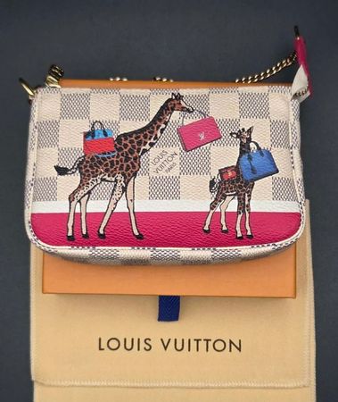 Louis Vuitton Pochette Giraffe Damier Azur