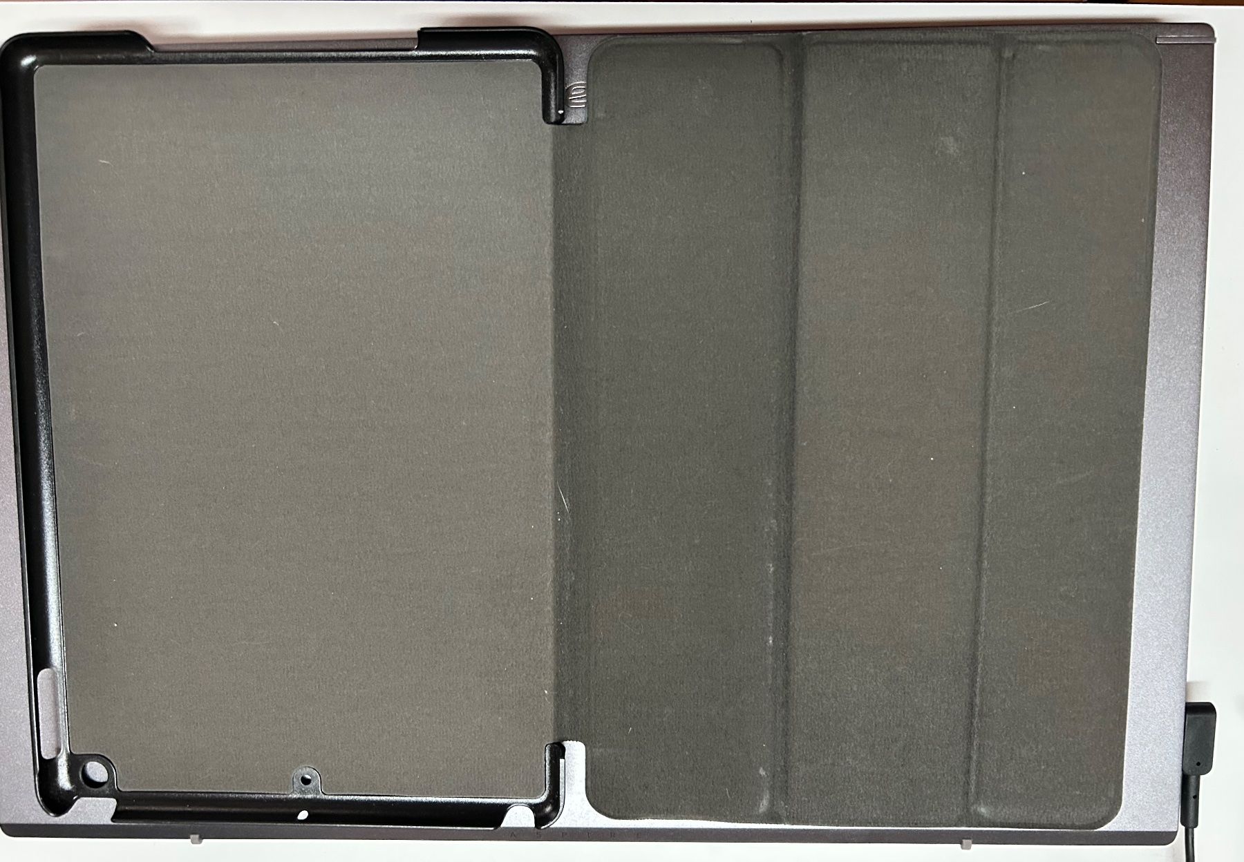 Covers & Borse: Case für iPad10.2 hellblau – Usato da Menziken venduto da August2023 1