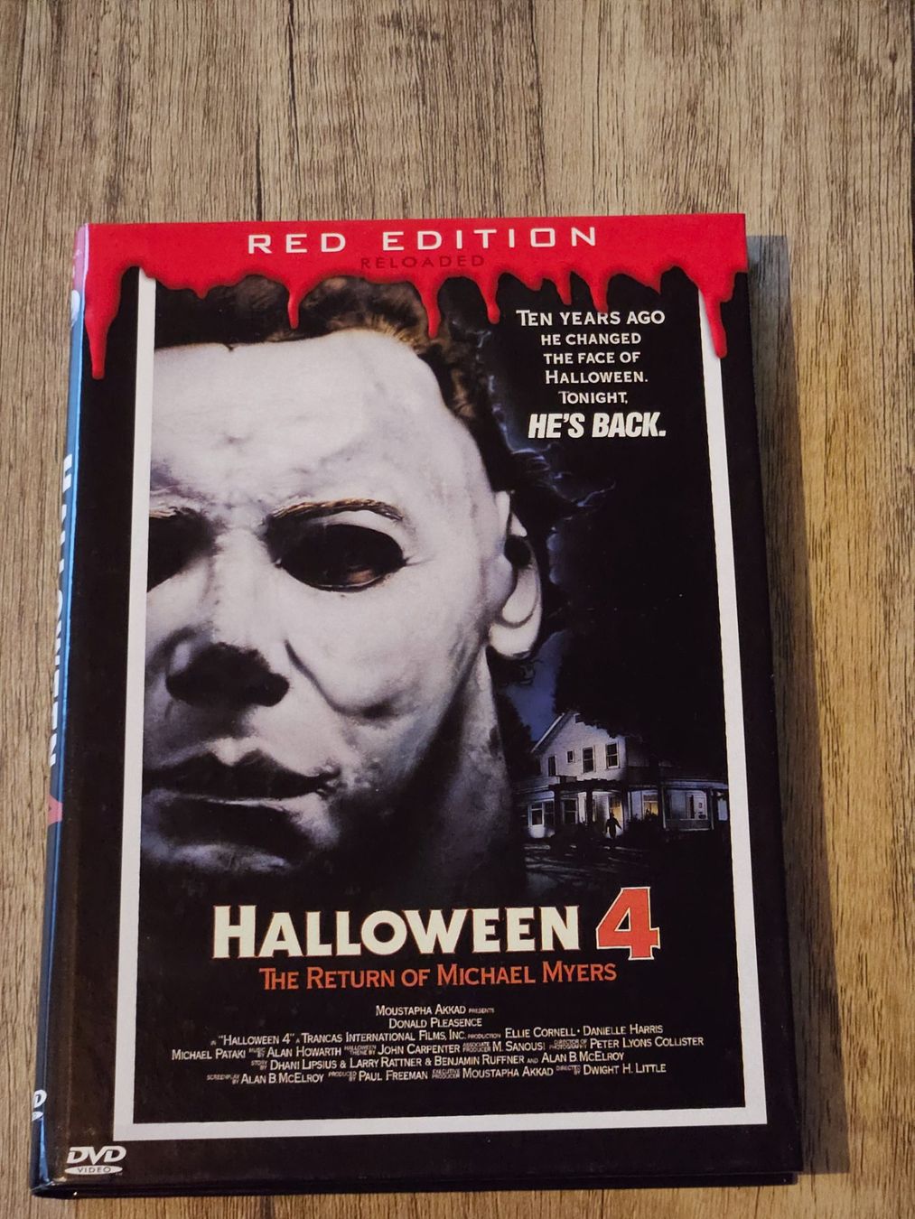 Tutti i DVDs: Halloween 4 -  kleine Hartbox - Red Edition – Usato da Wildberg venduto da Reunionevents