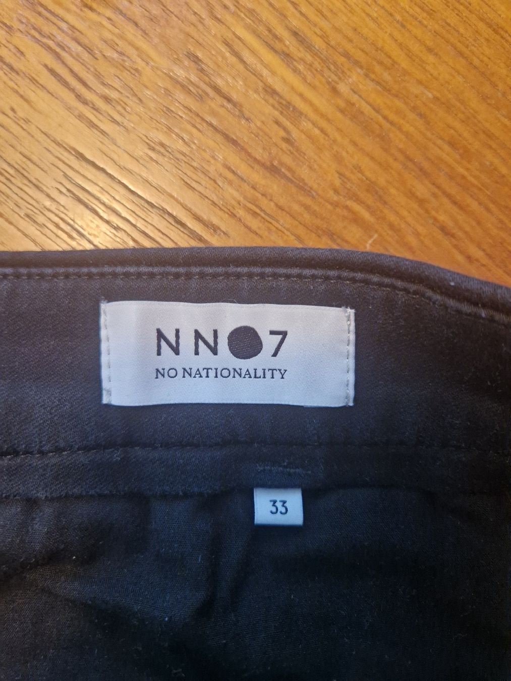 NN07 Pantalons: Shorts No Nationality NN07  – D'occasion à Zürich par nonsense322 2