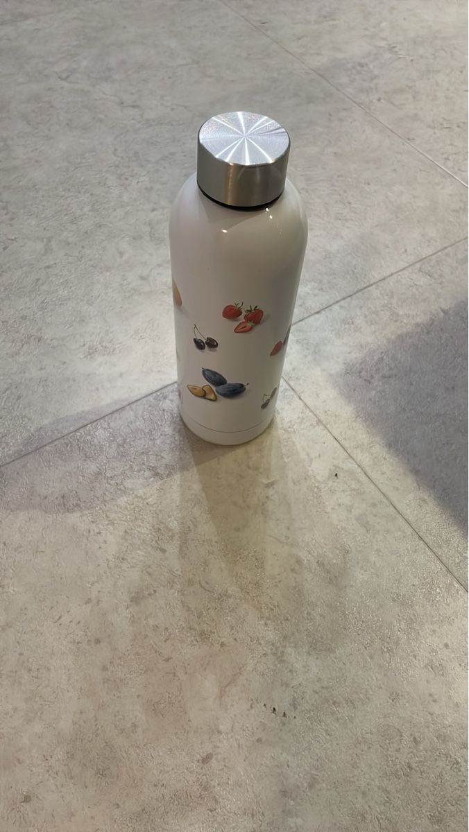 Trinkflaschen & Thermosflaschen: Thermo Trinkflasche Fruchtemotive – Neu und originalverpackt aus Weinfelden von Tubbs2