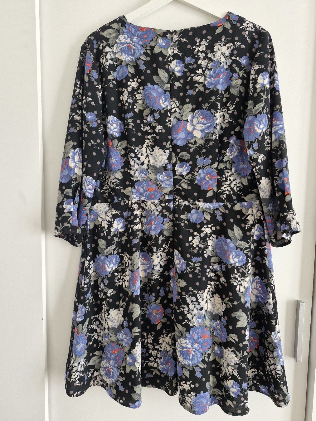 Vestiti: Oasis Kleid, Blumenmuster, Grösse 42 – Usato da Breitenbach venduto da sabrinaa95 3