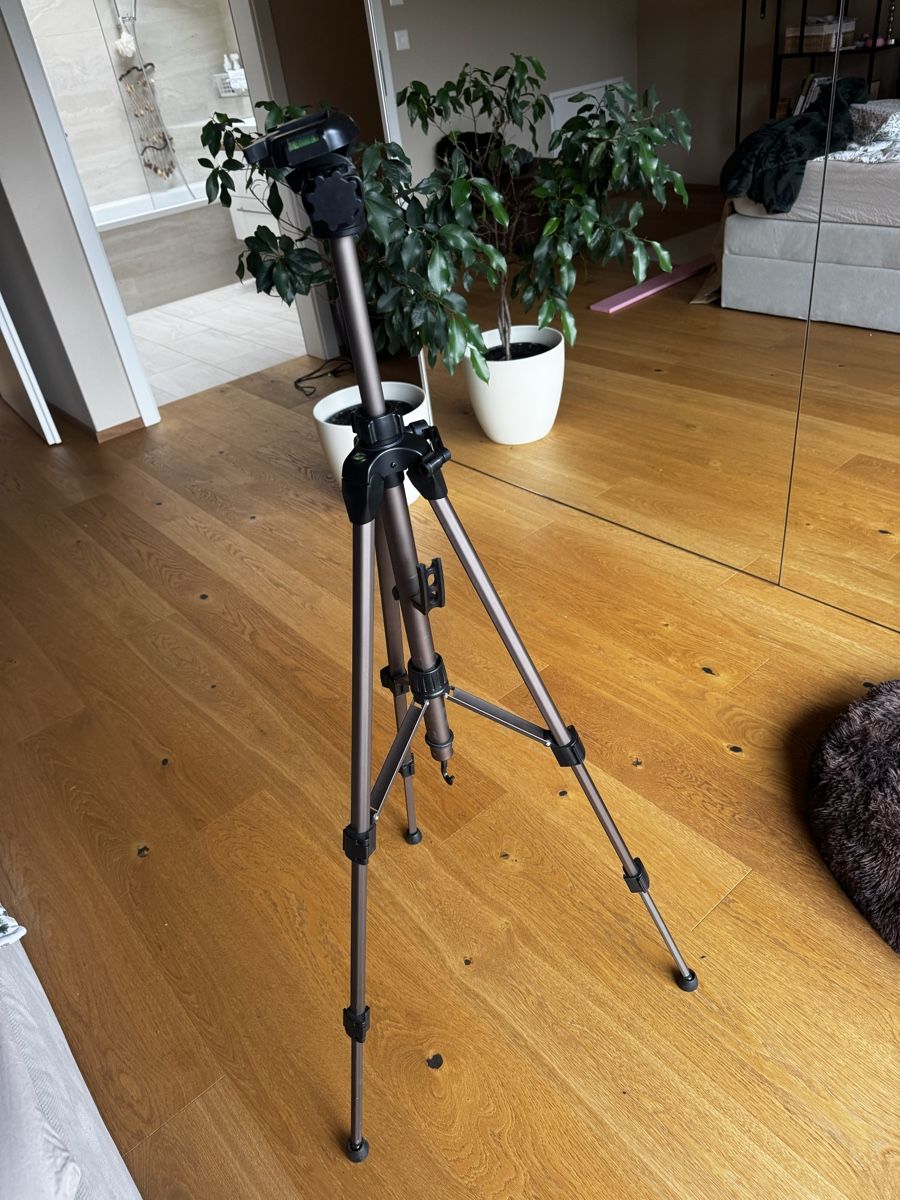 Hama Treppiedi & Teste: Hama Tripod – Usato da Trachslau venduto da mrs_5st6 2
