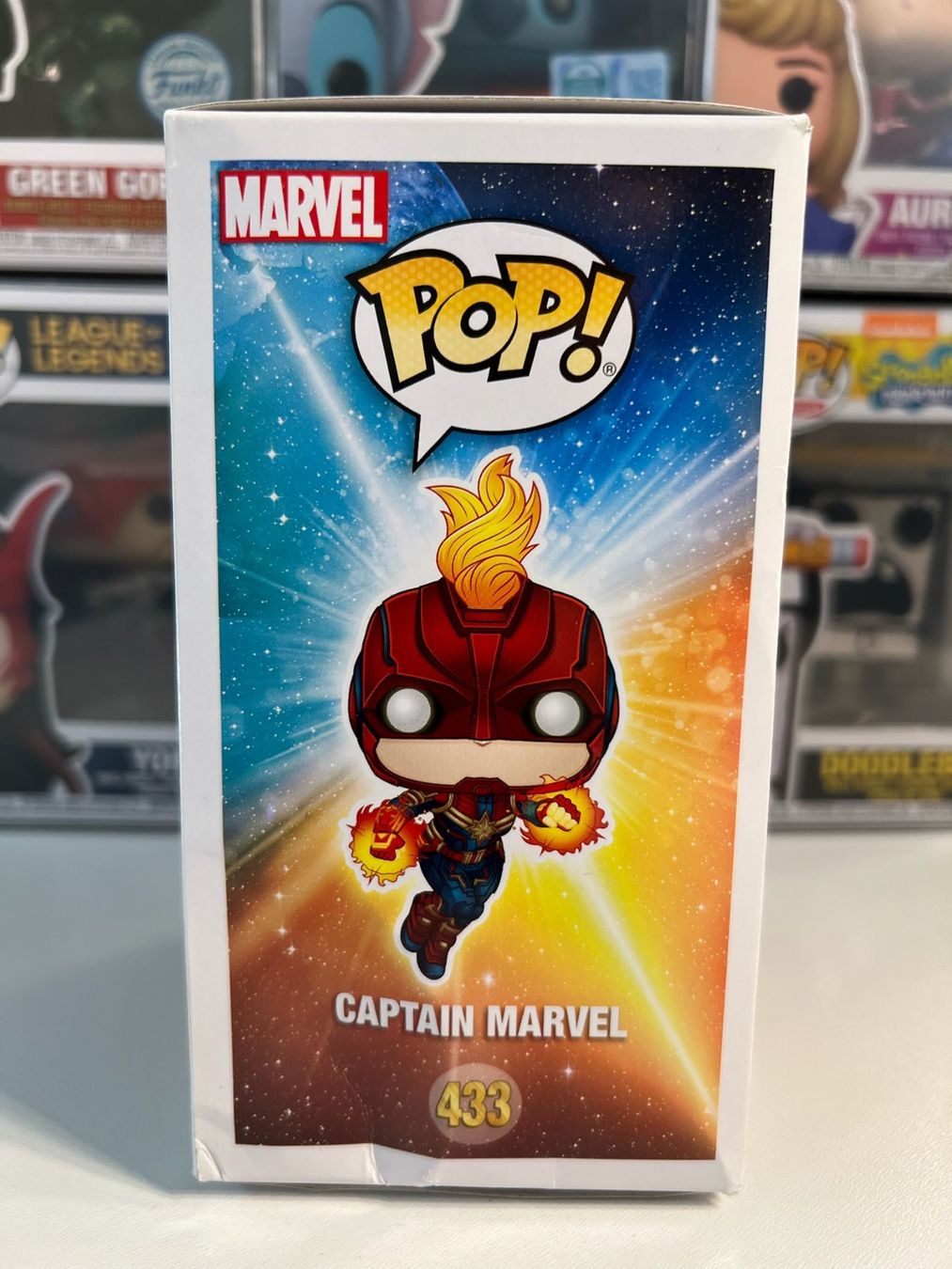 Funko Figuren: Funko POP! Captain Marvel Edition Limitée Glow Target 2019 – Gebraucht aus Le Mouret von perfectbijou 1