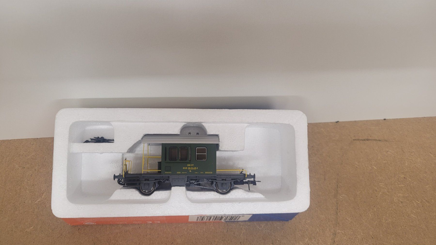 Roco Modelleisenbahnen: Spur H0 Roco 46965 Sputnik SBB AC – Gebraucht aus Büsserach von ModellbahnDepot