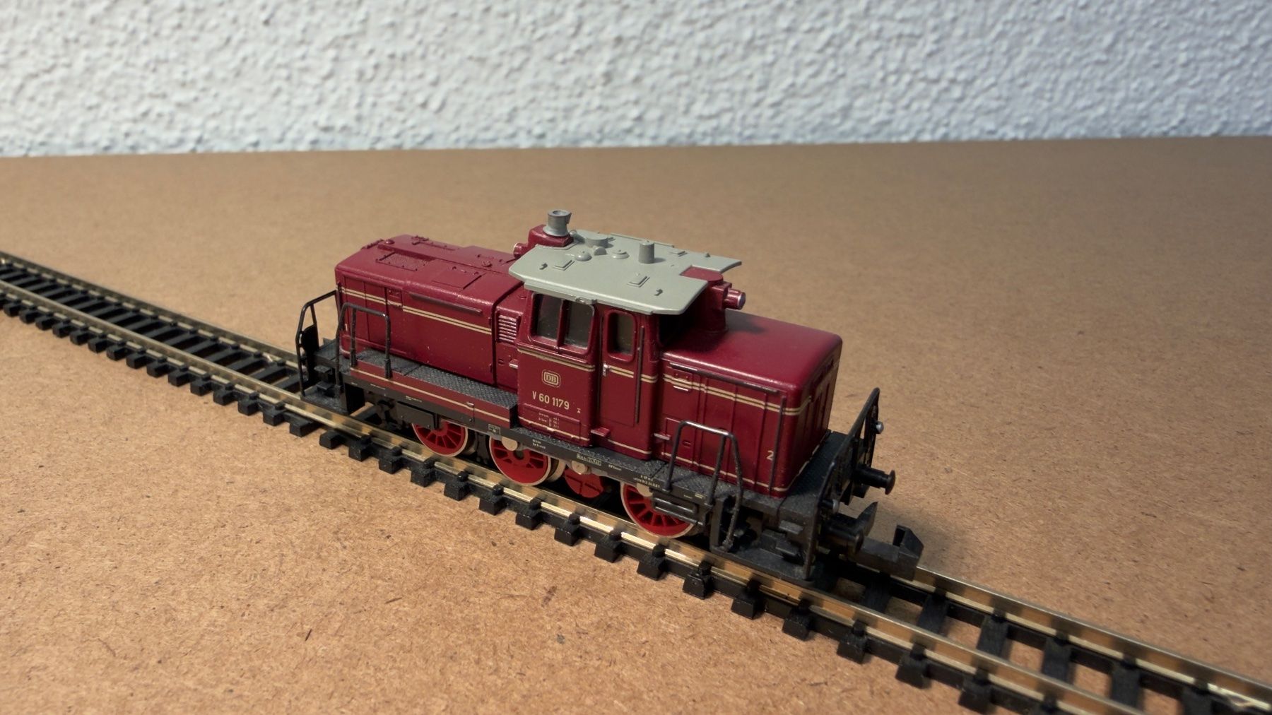 Trix Modellini di ferrovie: Minitrix Diesellok V60 DB Spur N – Usato da Schlieren venduto da rat_lq6b 4