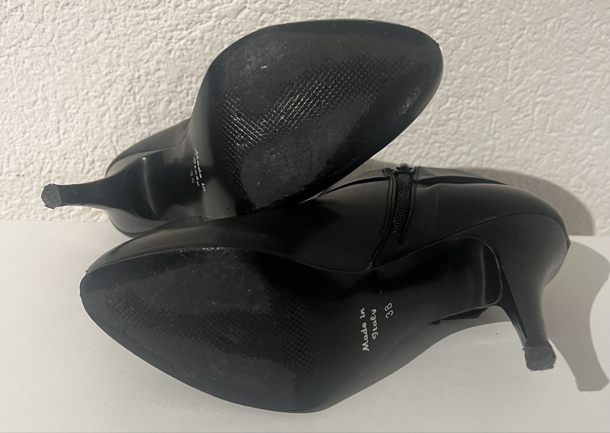 Chaussures femmes: Chaussures à talons hauts, taille 38 – D'occasion à St-Pierre-Clages par ste_xk6p 6