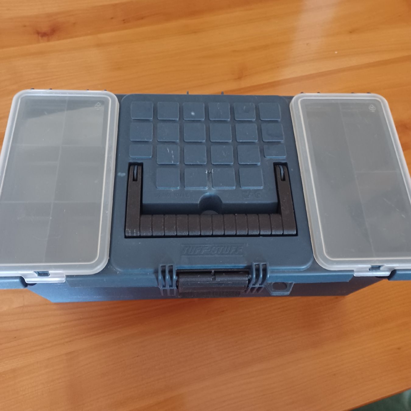 Sonstige Dekorationen & Accessoires: Kunststoffbox , Box ,Werkzeugbox – Gebraucht aus Waldkirch von Fantasia-101