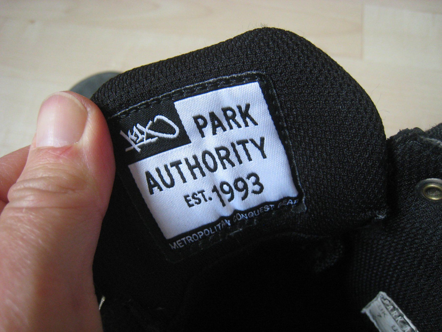 Scarpe da uomo: PARK Authority P/A  Schuhe  Sneaker  Gr. 39.5 – Usato da Dättlikon venduto da Mamakuga 3