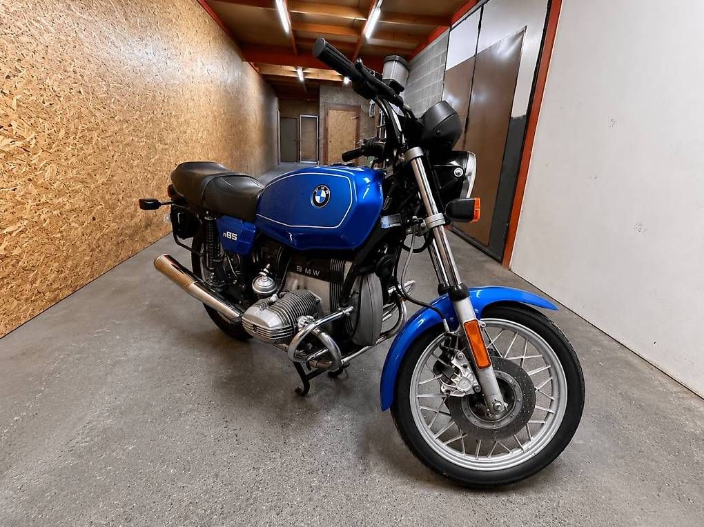 BMW Strada: BMW R65  Classic Boxer 1981 – Usato da Genève venduto da nyu_cnb5